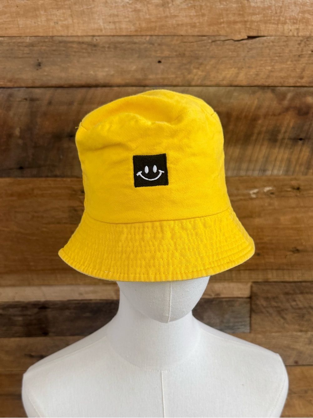 Yellow Smiley Face Bucket Hat Sun Fisherman Festival Streetwear Cap One Size